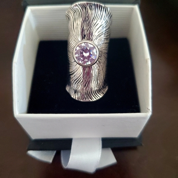 Rhodium over sterling silver ring - Picture 7 of 8